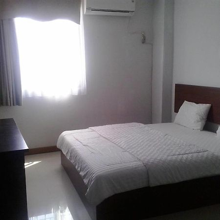 Zameena Guest House Cimahi Exterior photo